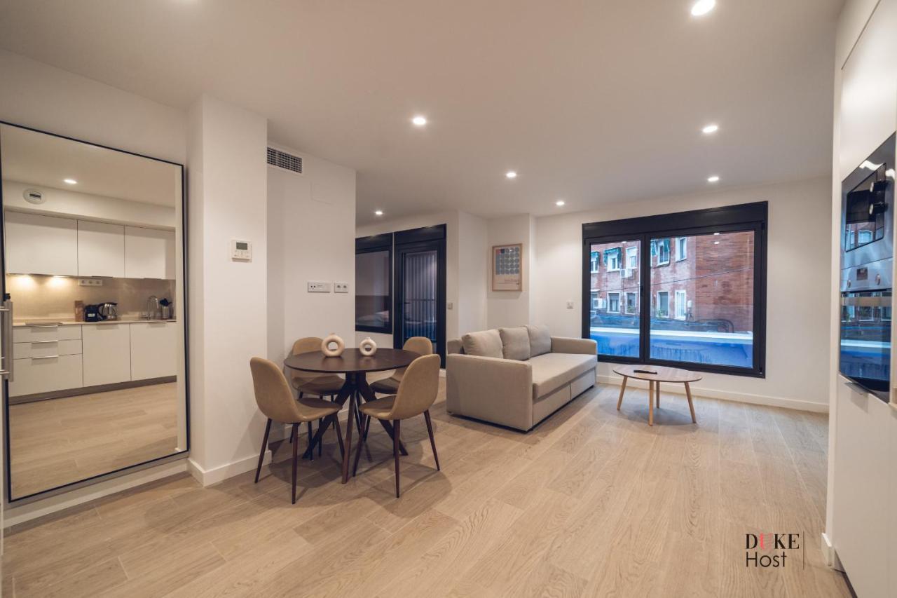 Castilla Luxury 1B Apartment มาดริด ภายนอก รูปภาพ