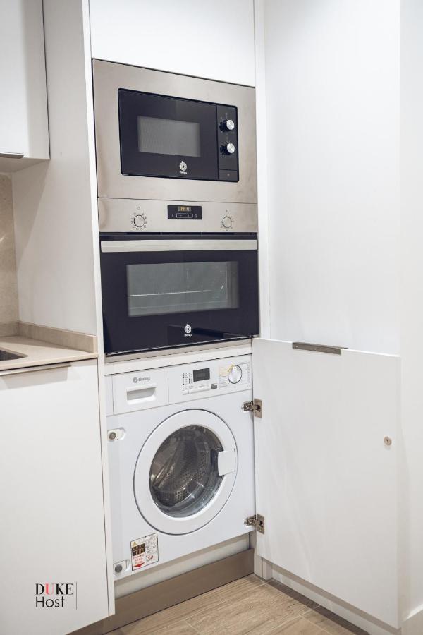 Castilla Luxury 1B Apartment มาดริด ภายนอก รูปภาพ